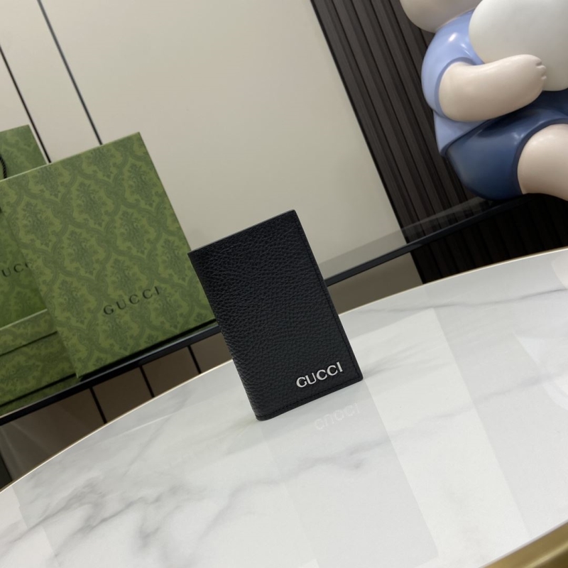 G*u*i wallets & purse